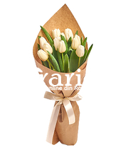 Bouquet of 11 white tulips